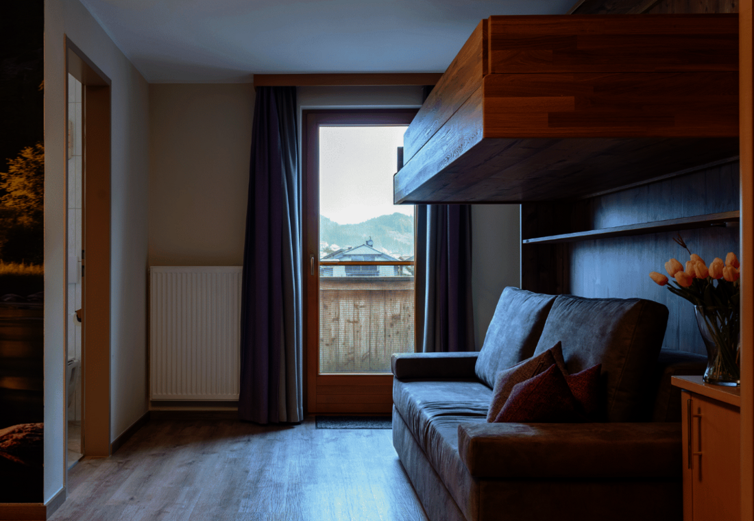 Couch mit Hochbettfunktion
