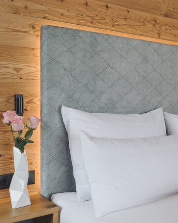 Großes Doppelbett im Sunset Studio 