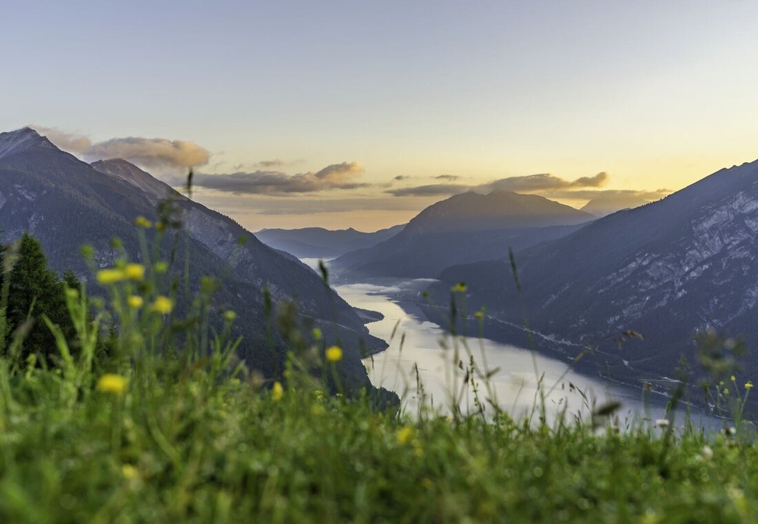 Ausblick vom Zwölferkopf zum Achensee