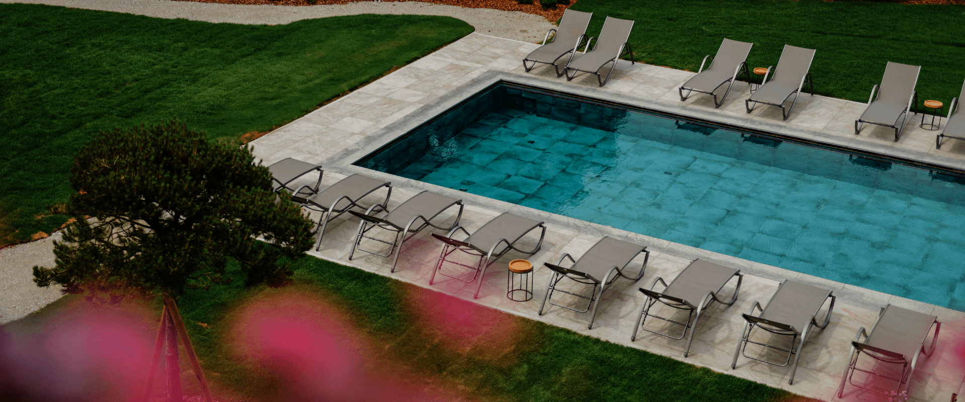 Pool im Garten